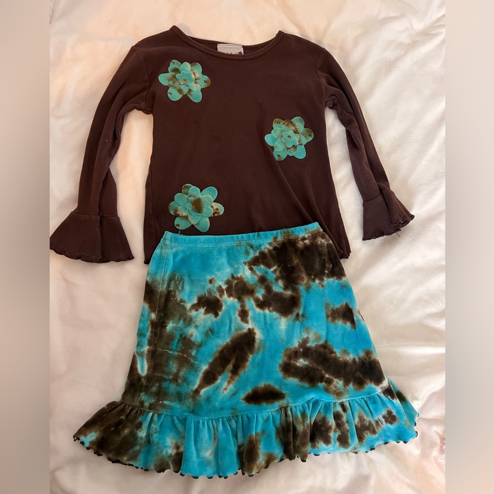 Kash Ten two piece outfit set. Size 6